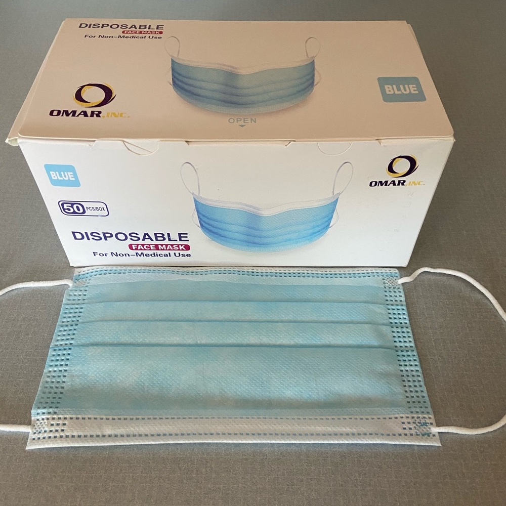 🔥 One FULL BOX of disposable Face Masks 50 Count